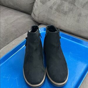 Womens booties Boots